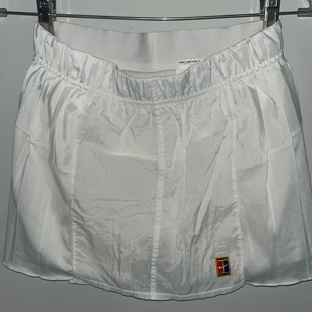 Nike White Skort tennis pickleball